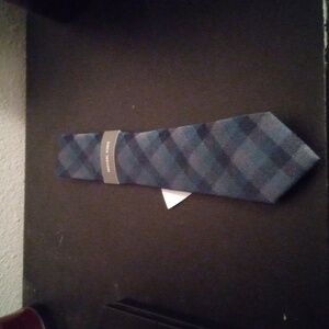 Men's tie